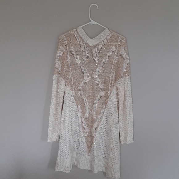 Cardigan - Picture 2 of 3